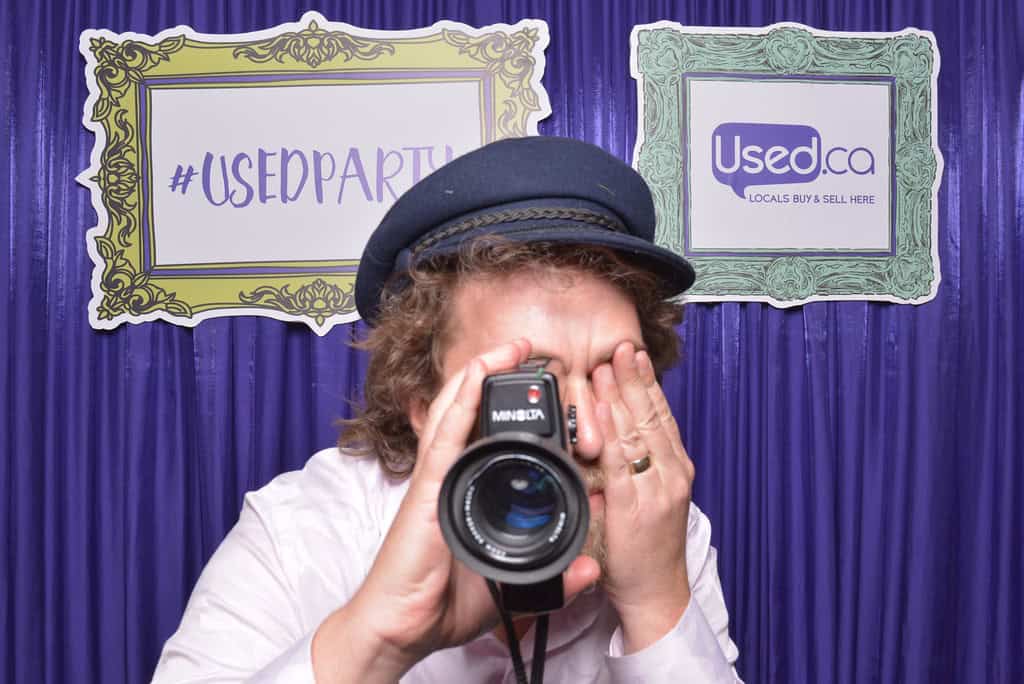 Photo booth fun: capture quick frames of nothingness along the way